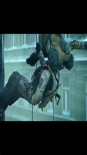 Swissmovies | ‎ ‎Spectral ‎2016 ‧ Action/Sci-fi ‧ 1h 47m ‎ ‎Spectral is a science fiction action movie about a dangerous, mysterious attack in a war‑torn... | Instagram