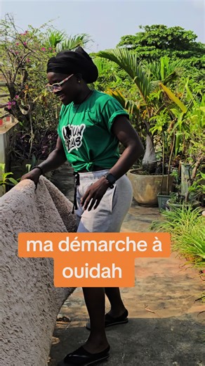 Célébration Vaudou à Ouidah : Culture et Couleurs