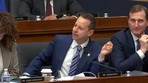 'I hated that dog': Jared Moskowitz mocks dog killer Kristi Noem, reads passages from her book during hearing on animal cruelty
