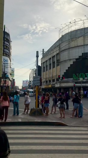 Exploring Cebu City in a Mini Vlog