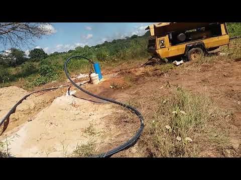 Metodo de Ar Directo (Limpeza e Desenvolvimento de Furo de Agua)