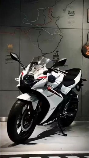 Suzuki😍 New bike launch Gsx-250R 2025 | Suzuki🥰 New bike Gsx-250r 2025#shorts​#youtubeshorts​#viral​