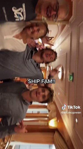 neptune day on SAS && thanksgiving with da fam 🫶🏼🤍 #semesteratseafall2022 #semesteratsea #abroad #travel #thanksgiving #neptune