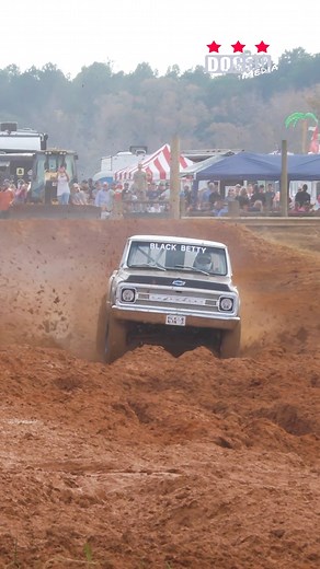 Classic Chevy Truck goes Mud Racing! #mudtruck #horsepower #twittysmudbog | Moto Doggo