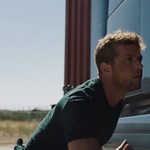 Sleuthing skills come naturally to the sniper. Watch Bob Lee Swagger sneak around on an all-new Shooter TONIGHT at 10/9c on USA Network. | Shooter USA