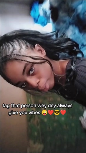 Half cast babe 😘🤩 (@half.cast.babe)’s videos with original sound - LYRICSLOUNGE🎵