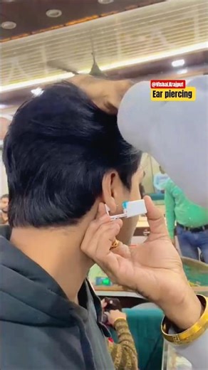 ear piercing 👂🏻 comment for full video link #earpiercing #earrings #piercing #hoops #royal #india