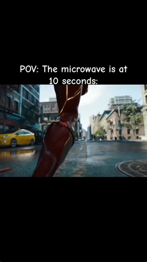 why he runnin like that😭🙏 #fyp #fypシ #joke #fypシ゚viral #funny #goofy #flash #theflash #dlive1