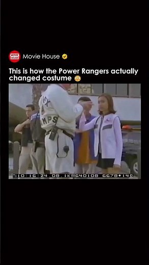 how the Power Rangers actually changed costume