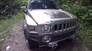 Hummer H3 Masuk Lubuk Selipar Credit 🙏 n Thanks to 👇 . Team : Alex Memerang | Malaysia 4x4 Off Road Program & Adventure