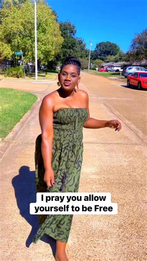 God sets us free we wake up and do the the same thing hate gossip envy then we back in bondage thinking evil hateful thoughts. Free yourself. #positivevibes #freedom. I’m trying to purely help you boo | Veronica Odums