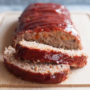 This classic meatloaf recipe is better than your mom's. Get the recipe: https://trib.al/XyjBNaV | The Kitchn