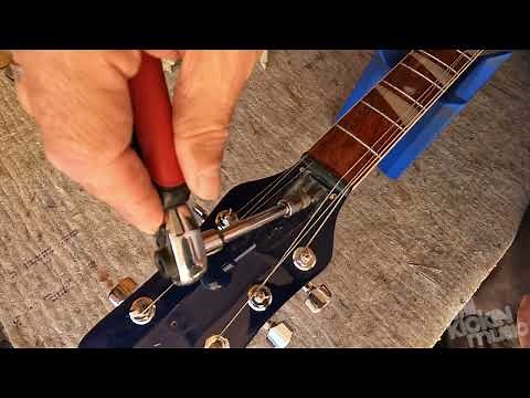 Rickenbacker 360 6-String - Adjust Dual Action Truss Rod - 3-minute demo