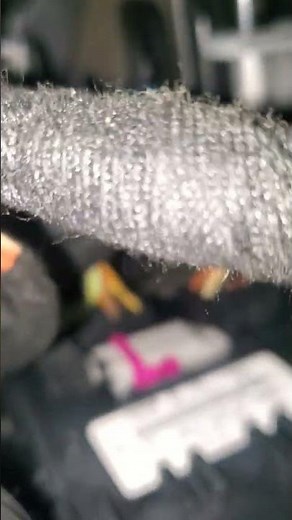 Audi Q7 CAN bus Gateway module location #automobile #mechanic #audi