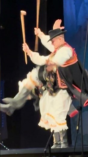 Slovak Folklore - Lúčnica (7) #dance #communitytheatre #folklore #liveorchestrasongs #ballet #folk