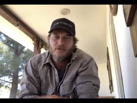 Travis Fimmel Talks Working With Sam Raimi On New Quibi Series '50 States of Fright'