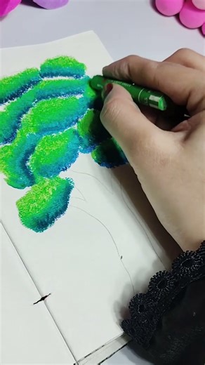 How To Draw Tree 😍 using oil pastels #art #viral #viralshorts #pastel