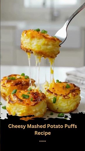 Cheesy Mashed Potato Puffs 🥔🧀