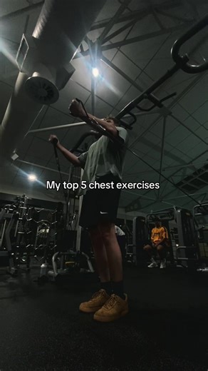 Top 5 “cheat” exercises (and why they actually WORK 👀) 1️⃣ Cheat curls A little body English lets you overload the biceps with heavier weight than strict curls. You’re still controlling the negative, which is where a lot of growth happens. Use it to break plateaus — not to ego lift. 2️⃣ Push press Leg drive helps you move more weight overhead than a strict press. This builds serious shoulder strength, power, and teaches full-body coordination. Great carryover to athletic performance. 3️⃣ Kippin