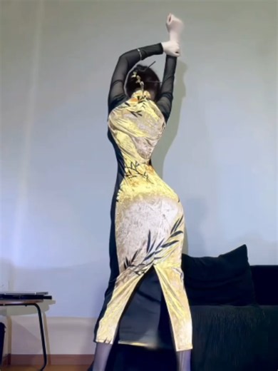 #girls #womandance #dancetrend #trendingtiktok #trendtiktok #dancevn #douyin #beautiful #dance #douyingirl #epic #parati #edit #foryou #viral #fyp