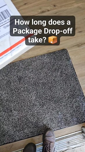 With USPS, UPS and FedEx pick-ups every weekday, drop-offs could not be easier. Come visit us here at Express Postal Solutions and see for yourself! 📨 #ExpressPostalSolutions #LocalBusiness #MarysvilleCA #ShopLocal #OnlineBusiness | Express Postal Solutions