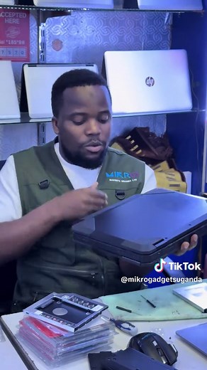 How to Install Two Storage Devices in a Computer