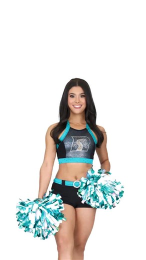 Arizona Sidewinders Dance Team on Instagram: "✨Meet 1st year Sidewinder Grace! 🎥@content.by.emily"