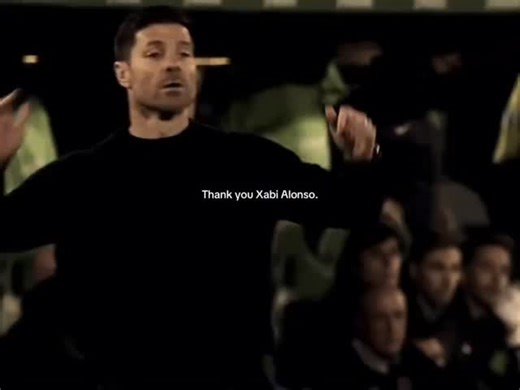 𝙱𝙾𝚁𝚉🐺 on Instagram: "This chimpanzee could arguably pass a memory test faster than most humans. 🧩⚡ In controlled cognitive experiments, chimpanzees can memorize the exact position of numbers on a screen after seeing them for just a fraction of a second, then recall them flawlessly once the numbers disappear. Humans, even when trained, consistently struggle to match this performance. The reason is neurological. Chimpanzee brains are optimized for rapid visual processing and instant recall, 