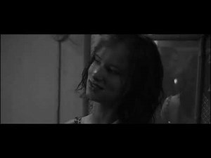 Juliette Lewis - Strange days