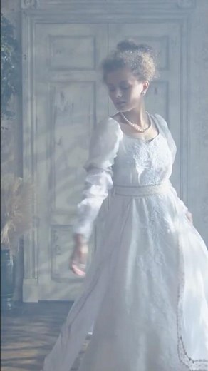 Papillon de Nuit | Frozen Charlotte #newmusic