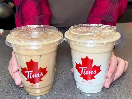 Tims四周年啦，他家好喝，冲冲冲🤭🤭🤭#Tims四周年 #Tims明星菜单 #遇见四季美好 #浪漫好食光 #仙女都在喝什么