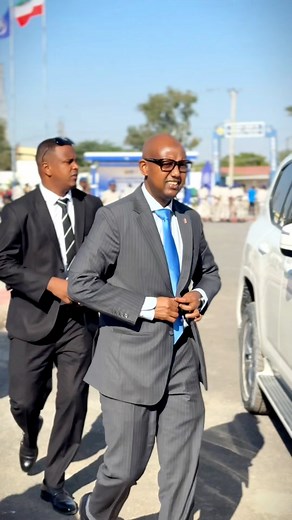 Khadir Hussein Abdi | Fahad Karie