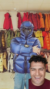 927K views · 10K reactions | Casaca impermeable con lentes | Vídeos Virales | Facebook