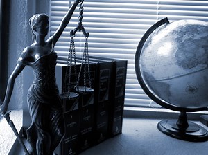 Can AI Be More Efficient Than People in the Judicial System?