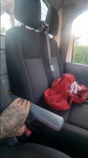 mk7 transit tipper gets transit custom passenger seats and golf GTD drivers seat