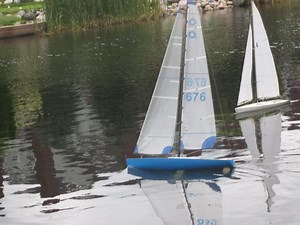 (PHOTOS) Model Yacht Club Sails Centennial Lakes