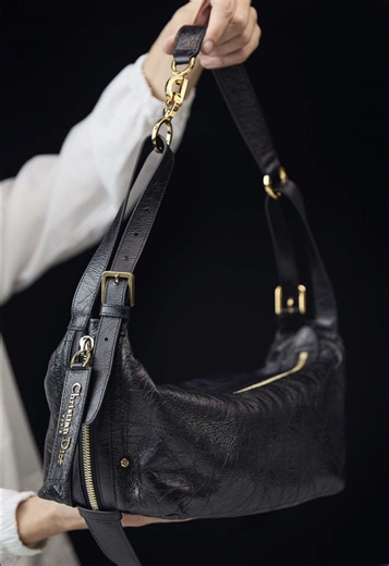 The gentle genius of #DiorSavoirFaire for Spring-Summer 2025's D-Journey.