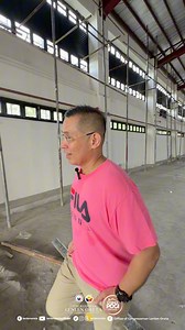 Sunday workday! Andito po tayo ngayon sa Brgy. Tinajeros para i-check ang ongoing construction ng kanilang Multi-Purpose Building (Phase 2). Ayon sa mga dokumentong naisumite, dapat ay matatapos ito ng December 2025, ngunit base sa actual na inspection, ang estimated target completion ay sa March 2026. Patuloy po nating tututukan ang mga proyektong makatutulong sa ating lungsod—mga imprastrukturang magsisilbing ligtas at maayos na space para sa iba’t ibang activities ng barangay. #PogiSolutions 