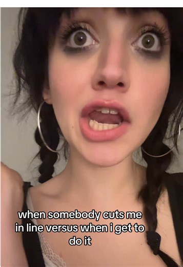 emily carruth :) (@badbittyontheblock)’s videos with original sound - emily carruth :)