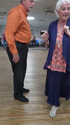 8. Two Step-FISH TAIL-(cross, side, lock)Walk 2 to Banjo & Fish Tail April 20, 2026 #stepnstyle