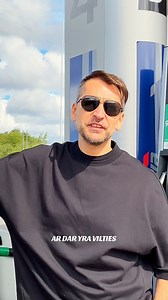 Sakoma: „neskubėk užmiršti“. Bet aš sakau: „paleisk ir paleisk garsiai muziką“. 🔊 „Ar dar yra vilties“ – tam, kad širdis nusišypsotų net po ašarų! | Alanas Chosnau