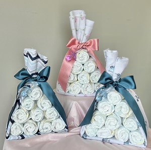 Diaper Bundle-small Diaper Cake-stork Drop-baby Shower Decoration - Etsy