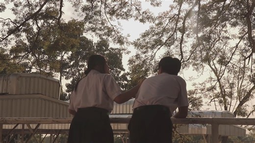 ร่วมโหวตการแข่งขันภาพยนตร์สั้น🎬 ในกิจกรรม Computer Education KKU Open House 2025👾 เปิดบ้านคอมพิวเตอร์ศึกษา ของสาขาคอมพิวเตอร์ศึกษา คณะศึกษาศาสตร์ มหาวิทยาลัยขอนแก่น “IT NEVER LOGGET OUT” โรงเรียนศรีสงครามวิทยา จังหวัดเลย กติกาและวิธีการโหวต โดยจะใช้อิโมจิ (Emoji) ที่แสดงผ่านโพสต์นี้ กติกาการนับคะแนน คือ 👍 1 อิโมจิ = 1 คะแนน (เป็นการแสดงความรู้สึกของโพสต์ที่ถูกโพสต์ลงบนเพจ Computer Education KKU Open House) ⏳ ระยะเวลาการโหวต สามารถโหวตได้ตั้งแต่วันนี้ ถึงวันที่ 3 กุมภาพันธ์ 2569 เวลา 18.00 น. 