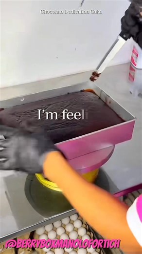 Celebrate any moment—big or small—with our ₱700 chocolate dedication cake! 🍫 Rich, moist, chocolatey, and personalized just for you. 😍 Message us to order now! ❤️🍰 #cremebrulee #strawberry #SweetMoments #berrybox #cheesecakes #sweetescape #BerryBox #manolofortich #BurntBasqueCheesecake #sweetlife #Sweetdeals #giveaways #cakesdaily #cakeinacup #sweetness #cakemaker #yemacake #SweetestSurprise #bestcake #cravingsatisfied #ManoloFortich #coffeecake #cake #SweetDeals #ubecake #strawberrycake #Giv