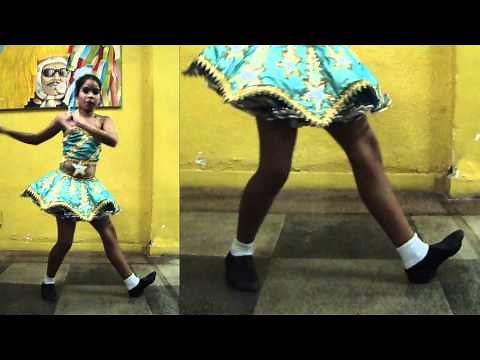 Aprenda a dançar passos de frevo