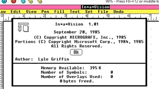 已知最早公开发布的 Windows 构建：Win 1.0 In*a*Vision 运行时构建体验