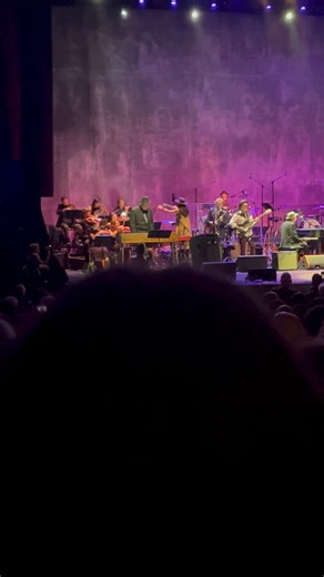 Another magical moment conducting my fabulous string section at The Tribute to Warren Zevon with The Wild Honey Orchestra in Downtown LA Lyn BertlesJulie PuschJanice Mautner MarkhamLaena MyersPaula YooMatthew WitmerHeather LockieKaren GarrityEmily Elkin | Kaitlin Wolfberg