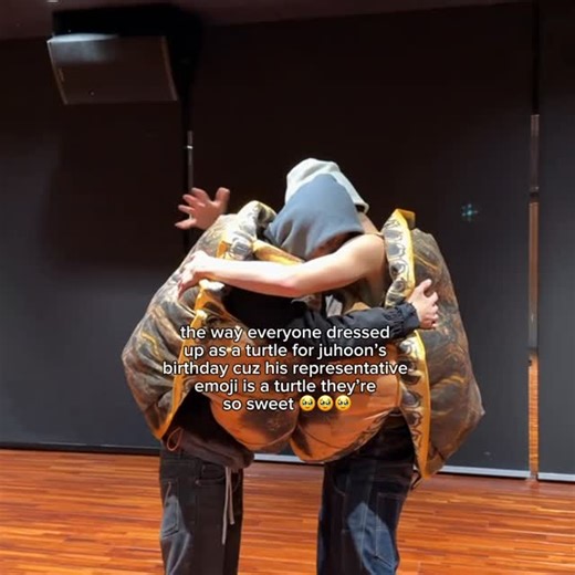 keonho on Instagram: "juhoon definitely loves this birthday they threw for him 🥹🥹 #cortis #coloroutsidethelines #martin #james #juhoon #seonghyeon #keonho #fyp #foryou #followformore #reels #explore #trending #viral #relatable #kpop #boygroup #funny #justforfun #explorepage #kpopmemes #cortismeme #kpopfyp #hybe #bighit #txt #bts"