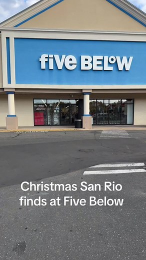 An emergency text from my @Five Below buds? You know I was in the car SO quick 🎄🙈💗💗 #fivebelow #sanriochristmas #fivebelowfinds #hellokittychristmas #hellokittyatfivebelow #sanriogirl #shopaholic #shopwithme #fivebelowhaul #fyp #foryoupage #shoppingtiktok #shoppinghaul #shoppingfun #haultok #sanriogirls #hellokittytok #fivebelowchristmas #sanriochristmasplushies