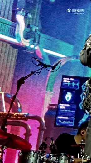 Dimash Official Fan Club on Instagram: "“Fire” 🔥at #london concert on Nov. 12th, 2025 Video credit -Lyly-I-cc @kudaibergenov.dimash #dears 💞#Dimash #迪玛希 #димаш #dq #concerts #迪玛希dimash #димашарнау #dimashdears #dimashkudaibergenov #димашкудайбергенов #димашкудайберген #dimashkudaibergen #kudaibergenovdimash #ディマシュ #dimashenespañol"